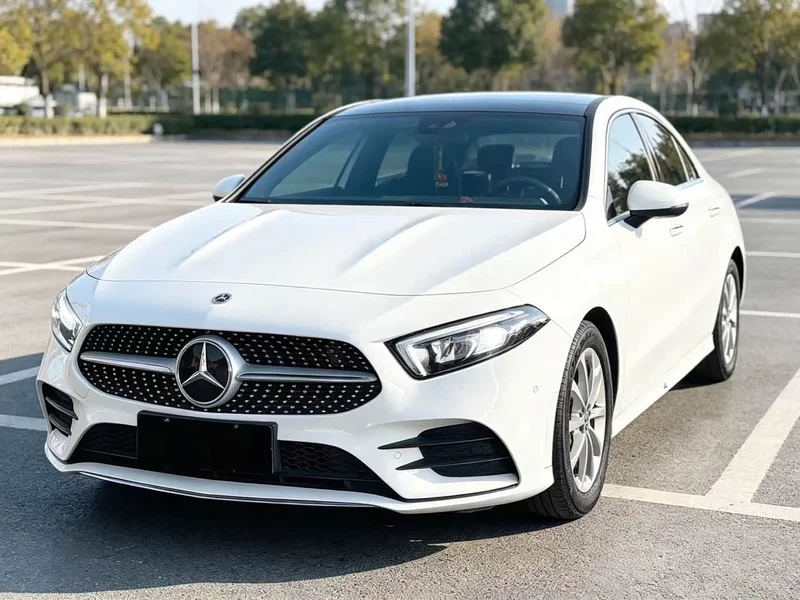 Mercedes-Benz A-Class — фото 1