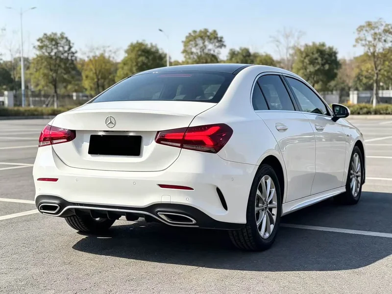 Mercedes-Benz A-Class — фото 7