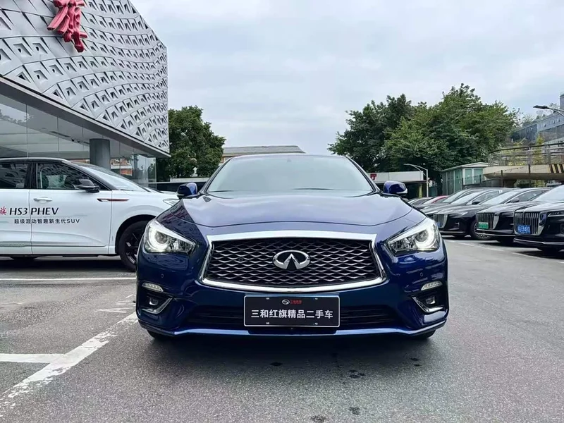 Infiniti Q50L — фото 2