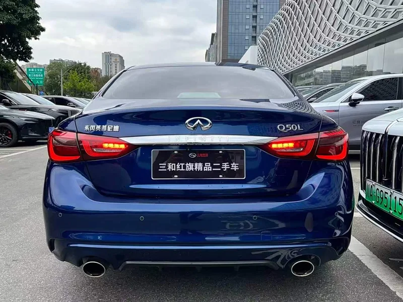 Infiniti Q50L — фото 3