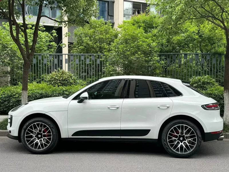 Porsche Macan — фото 7