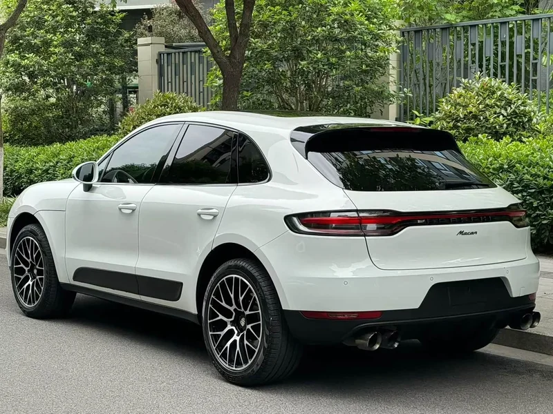 Porsche Macan — фото 8