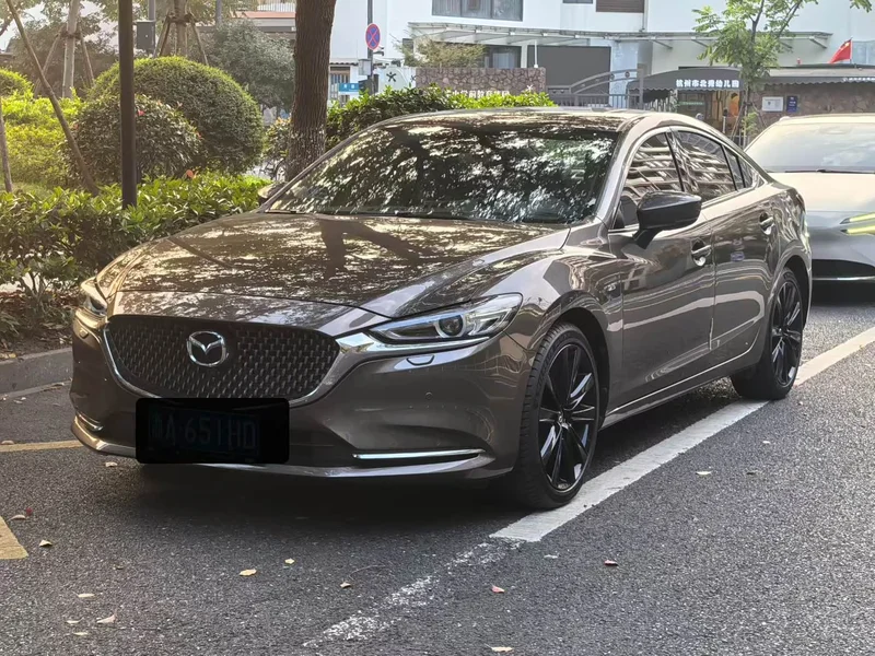 Mazda Atenza — фото 1