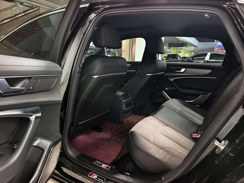 Audi A6L — фото 6