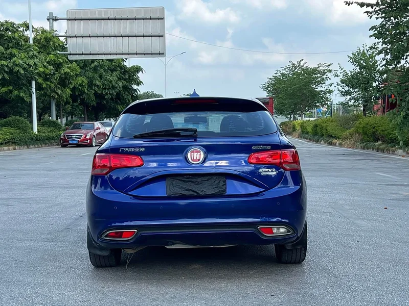 Hyundai i30 — фото 5