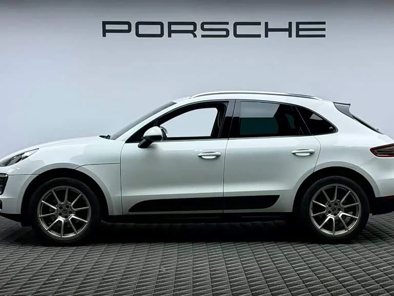 Porsche Macan — фото 4