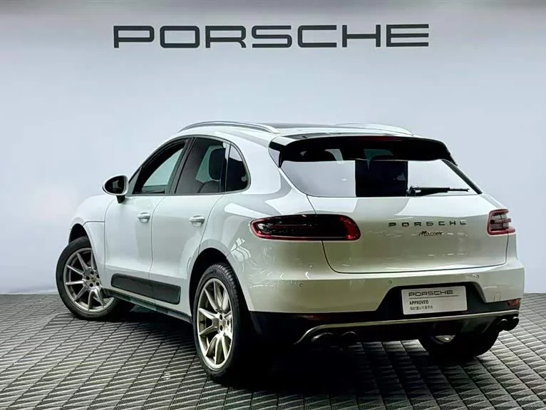 Porsche Macan — фото 5