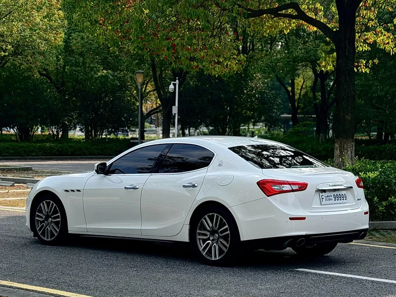Maserati Ghibli — фото 4