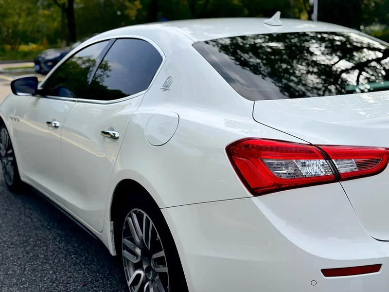 Maserati Ghibli — фото 9