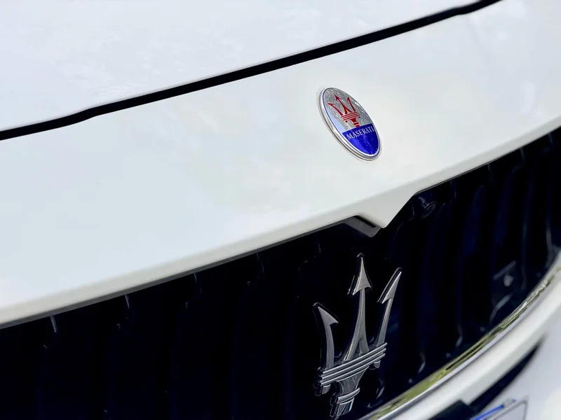 Maserati Ghibli — фото 10