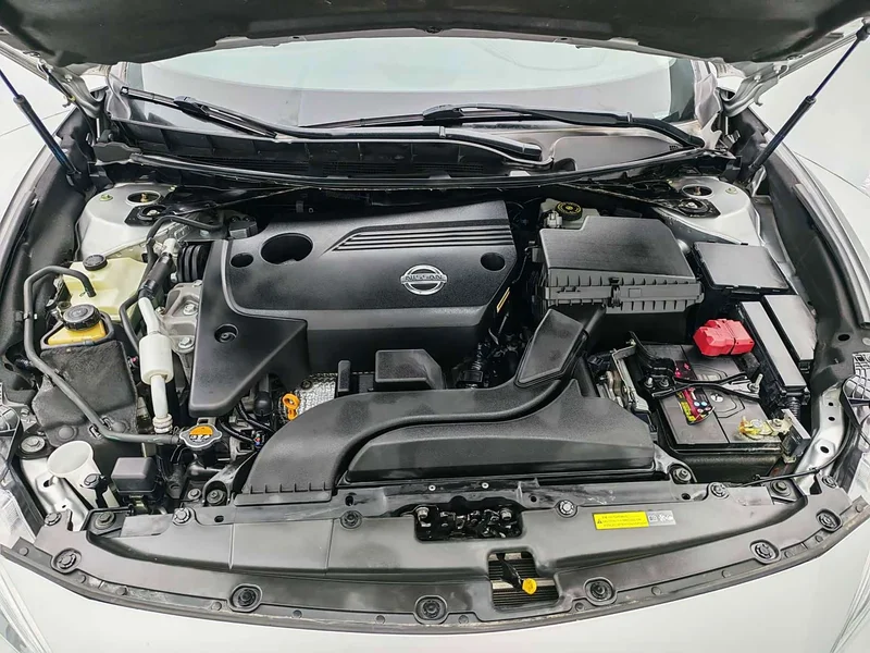 Nissan Maxima — фото 23