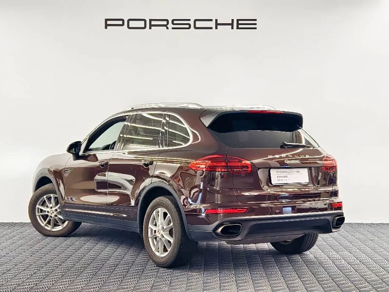 Porsche Cayenne — фото 4