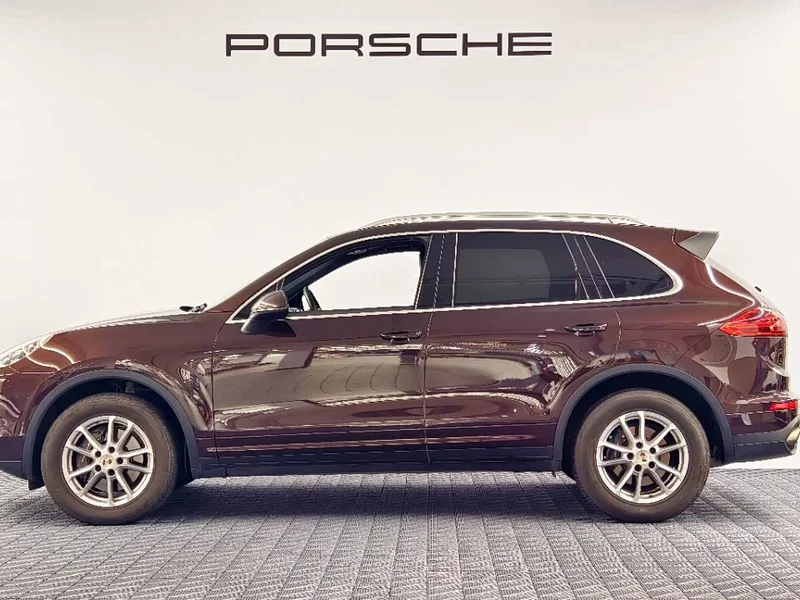 Porsche Cayenne — фото 5