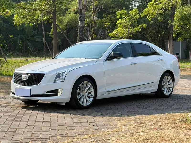 Cadillac ATS-L — фото 1
