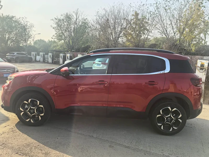 Peugeot C5 Aircross — фото 4