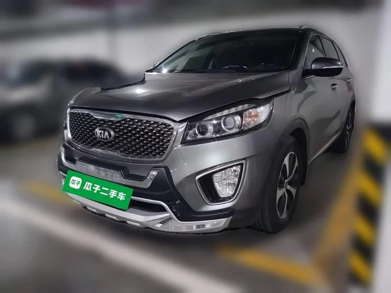 Kia Sorento — фото 1