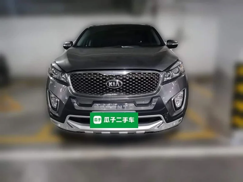 Kia Sorento — фото 2