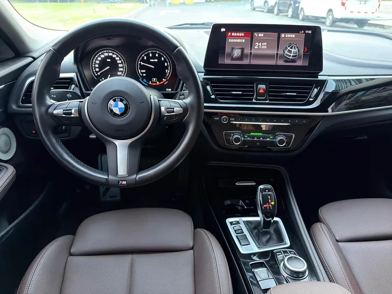 BMW 1-Series — фото 14