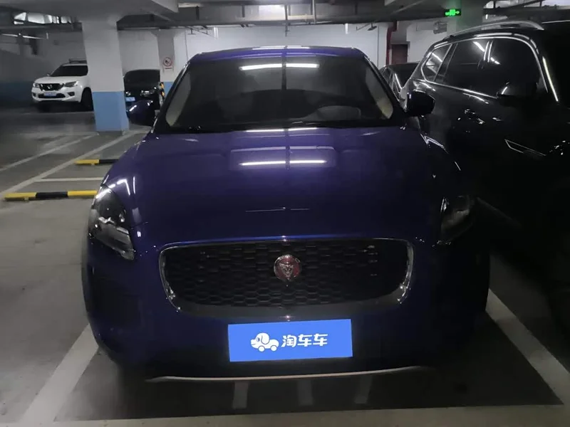 Jaguar E-PACE — фото 2