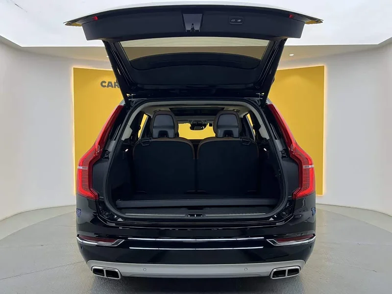 Volvo XC90 — фото 7