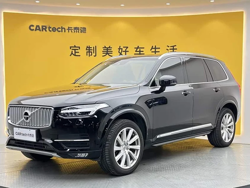 Volvo XC90 — фото 9
