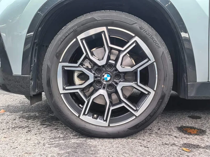 BMW X1 — фото 12