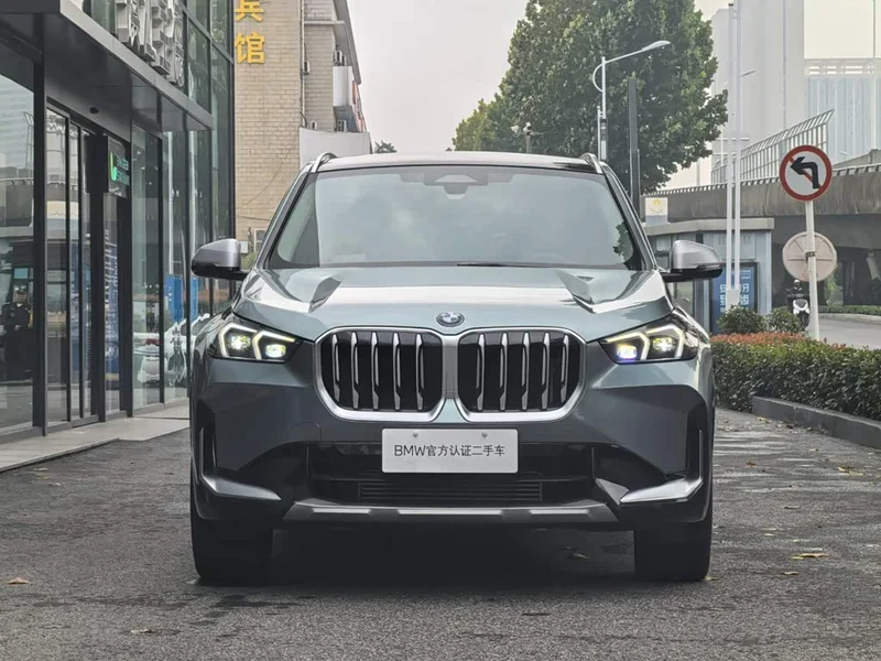 BMW X1 — фото 3
