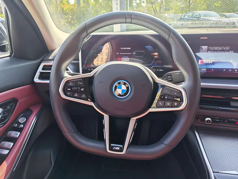 BMW i3 — фото 20