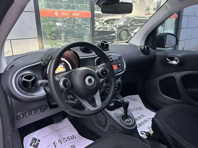Smart Fortwo — фото 14