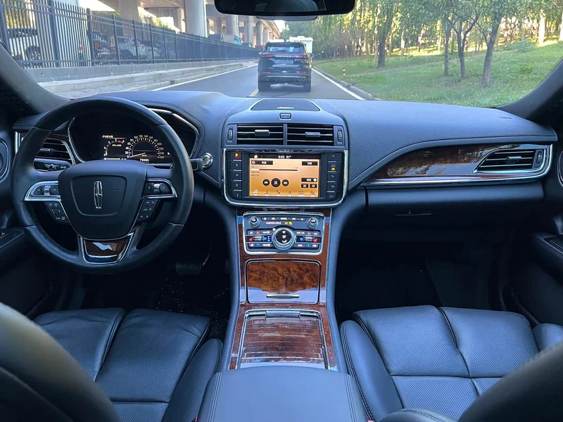 Lincoln Continental — фото 16