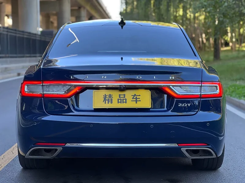 Lincoln Continental — фото 6