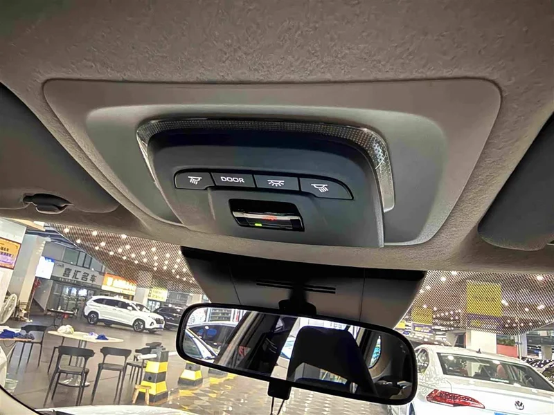 Toyota Corolla Cross — фото 24