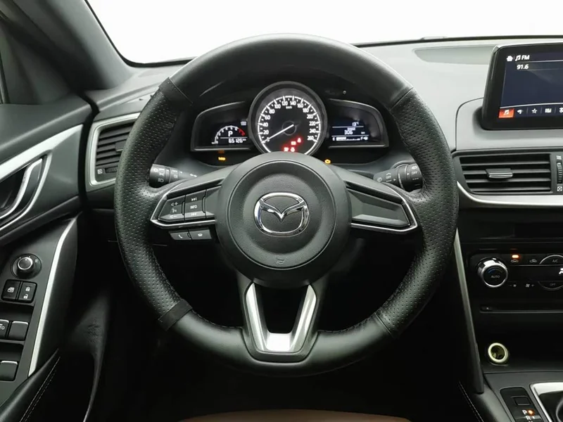 Mazda CX-4 — фото 11