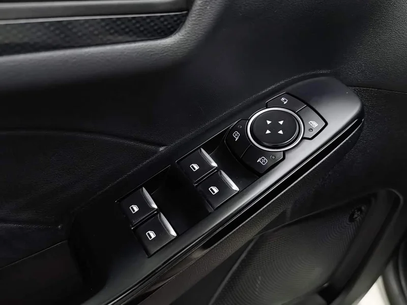 Ford Edge — фото 9