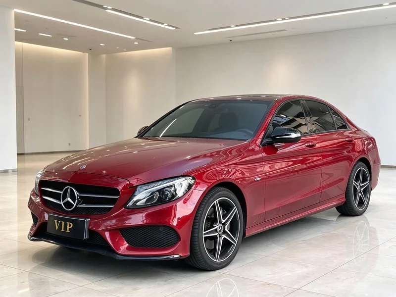 Mercedes-Benz C-Class — фото 1