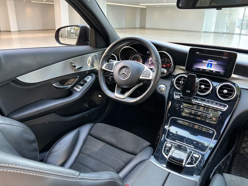 Mercedes-Benz C-Class — фото 16