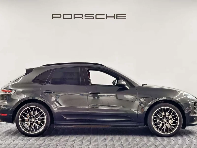 Porsche Macan — фото 8