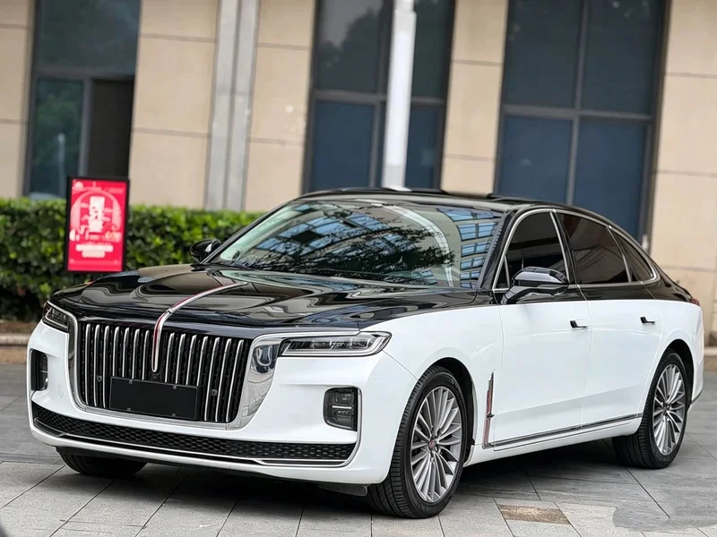 Hongqi H9 — фото 1
