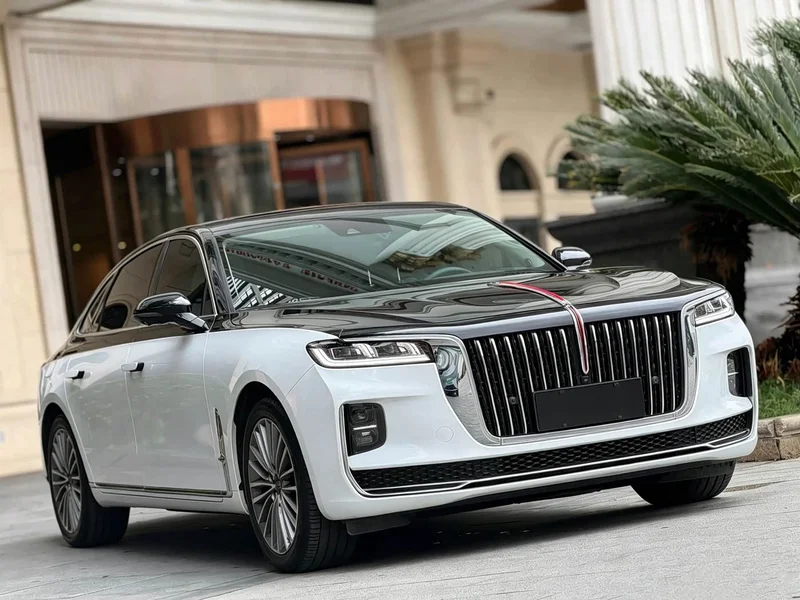 Hongqi H9 — фото 2