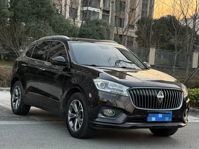Borgward BX7 — фото 3