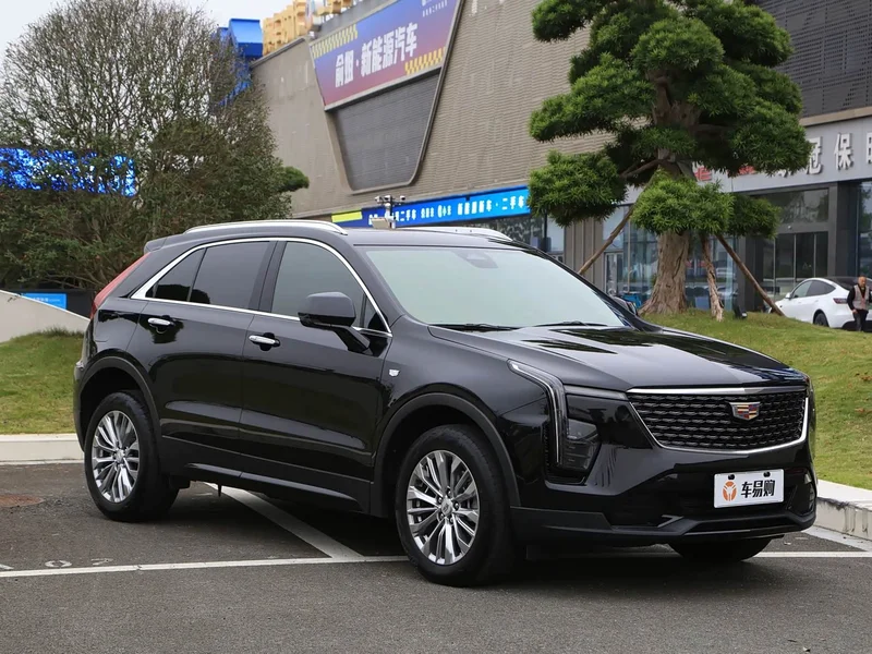 Cadillac XT4 — фото 3