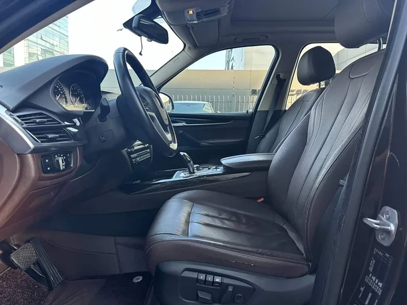 BMW X5 (Imported) — фото 11