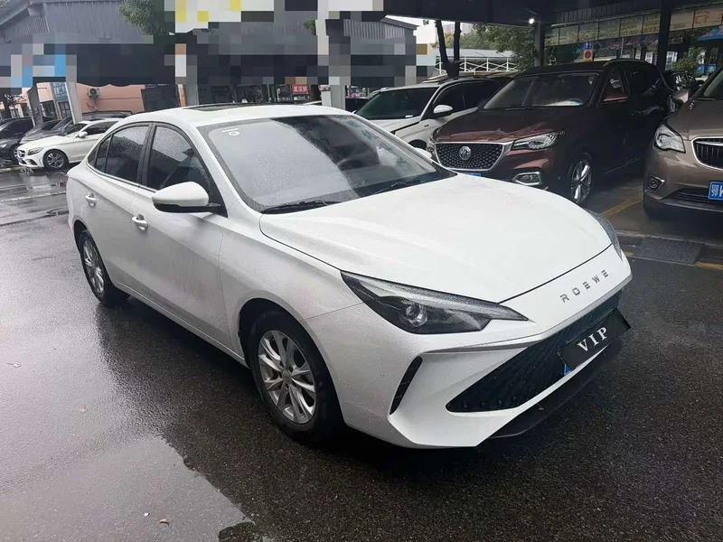 Roewe i5 — фото 3
