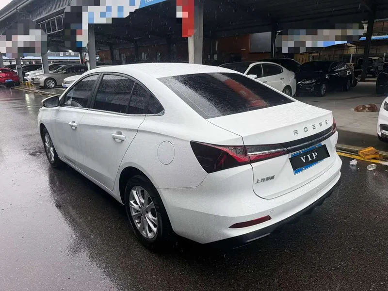 Roewe i5 — фото 9
