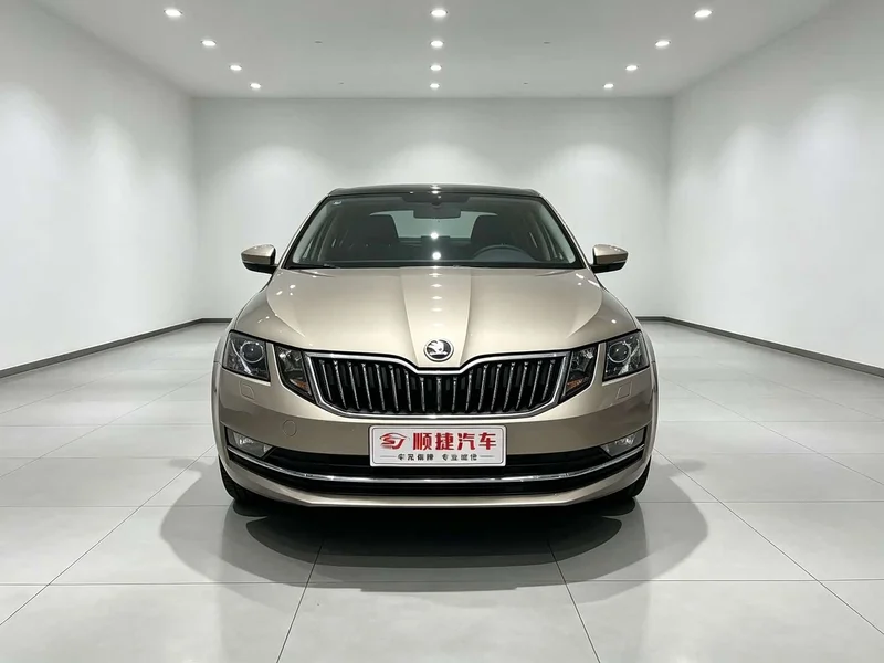 Volkswagen Octavia — фото 2