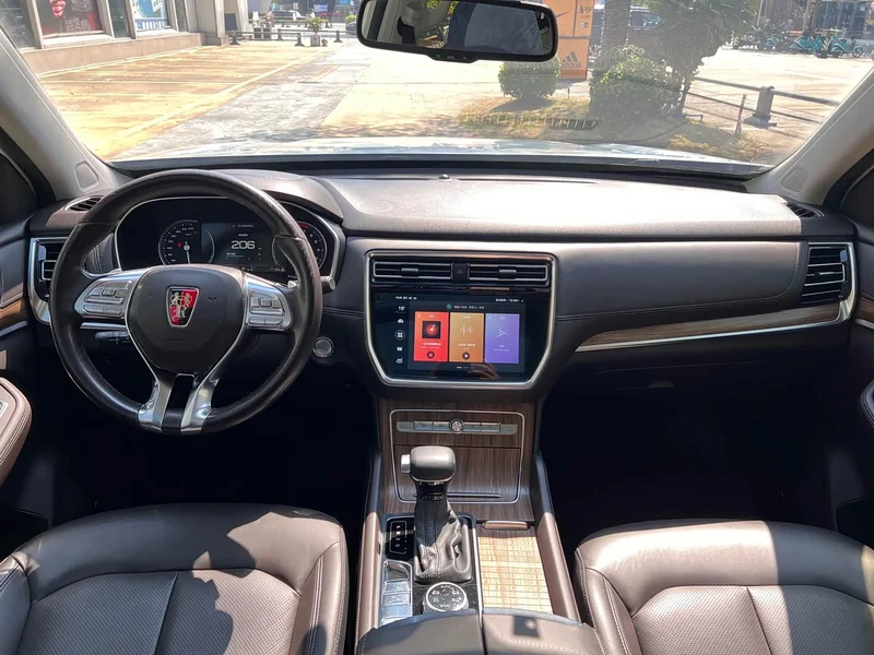 Roewe RX8 — фото 13