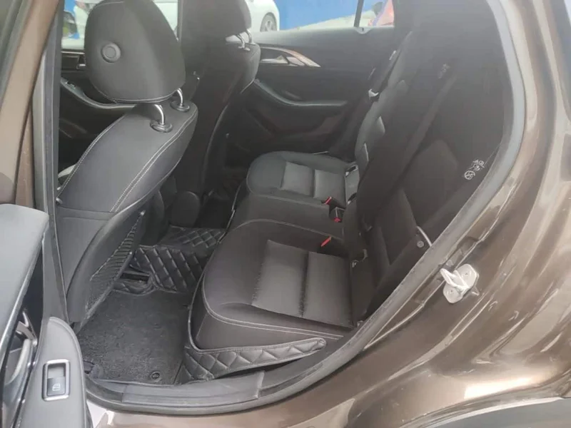 Infiniti QX30 — фото 13