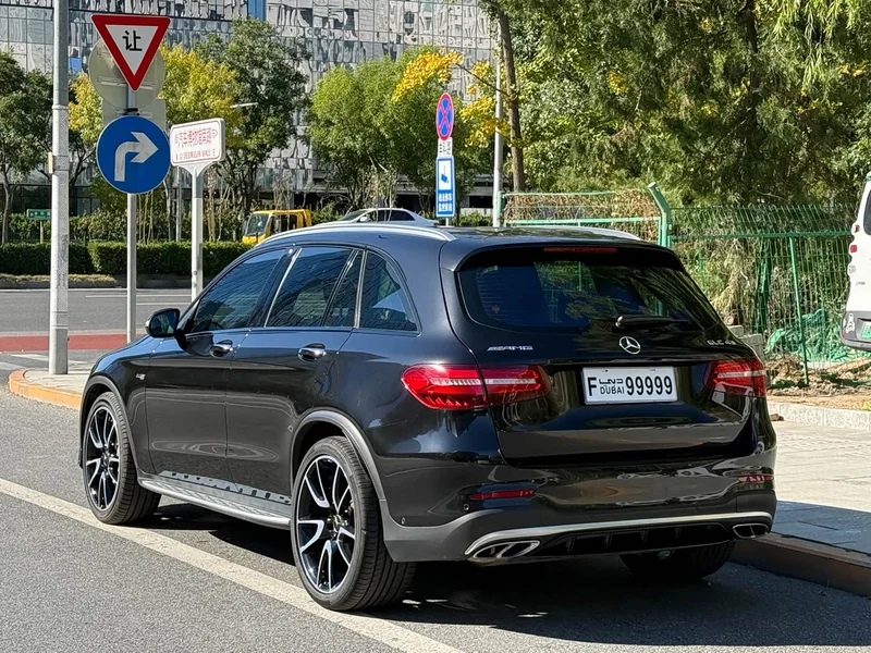 Mercedes-Benz GLC AMG — фото 3