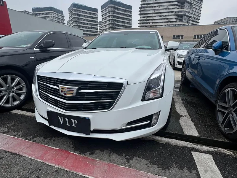 Cadillac ATS-L — фото 1