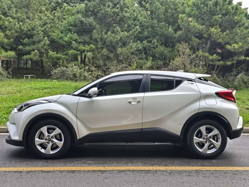 Toyota C-HR — фото 3